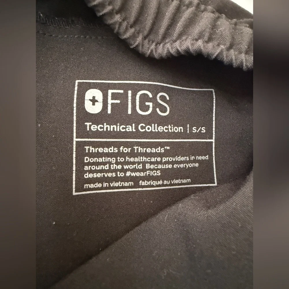 Figs Tansen Men's Black Jogger Scrub Pants-